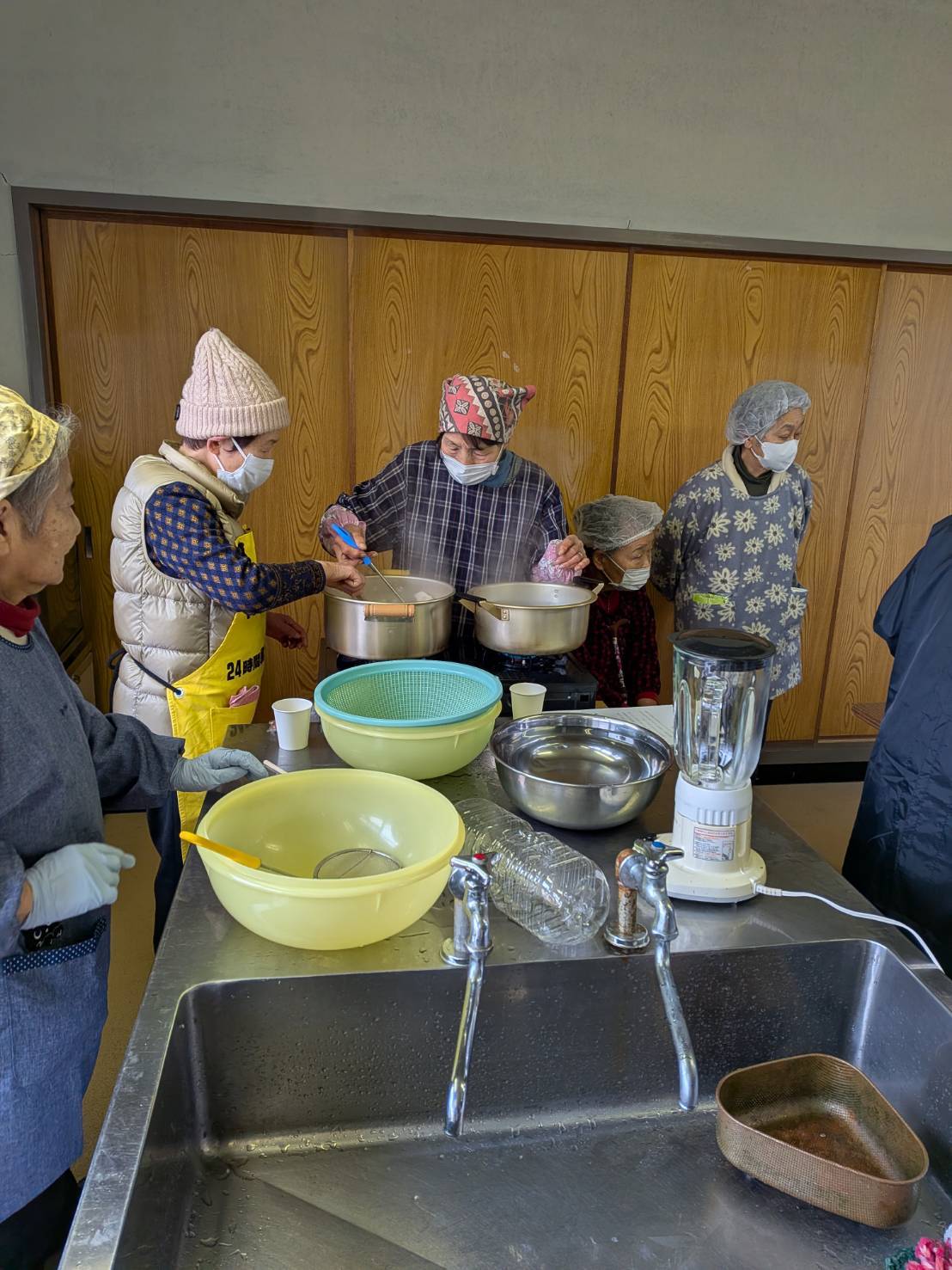 みつ支部「蒟蒻作り」